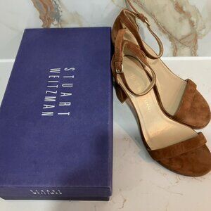 STUART WEITZMAN NUDIST BLOCK 75 - SANDALES EN SUÈDE TAN- TAILLE 6.5 US